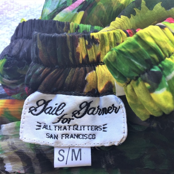 * SOLD*  Gail Garner-All that Glitters S.F. Skir - Picture 8 of 8